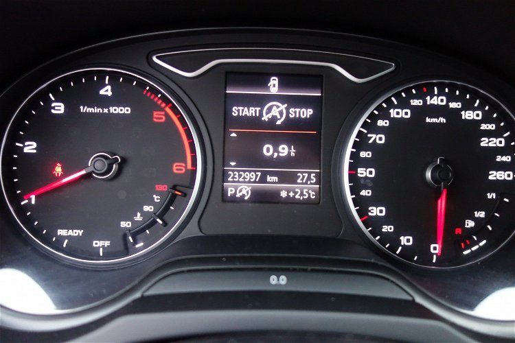 Audi A3 1.6TDI 110KM S-Tronic Navigacja Klimatronic Alu Gwarancja zdjęcie 13