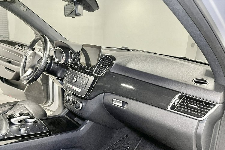 Mercedes GLE 400 3.0* 4 MATIC 9-G Tronic*Kamera 360*Harman Kardon*KeyLessGo*Radary*LILS zdjęcie 949