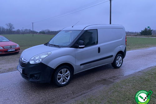 Opel Combo 1.4T 120KM LPG Mały przebieg 70 tys. Nowy Gaz