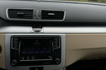 Volkswagen Passat CC 2.0i automat dwukolorowa skóra max wyposażenie bez wkładu rok gwarancj zdjęcie 39