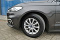 samochód osobowy Ford zdjęcie 22