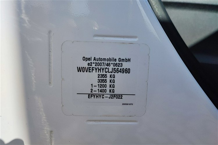 Opel Combo niski przebieg + klimatyzacja zdjęcie 12
