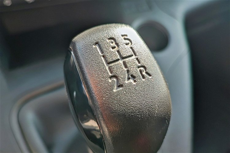 Opel Combo niski przebieg + klimatyzacja zdjęcie 17