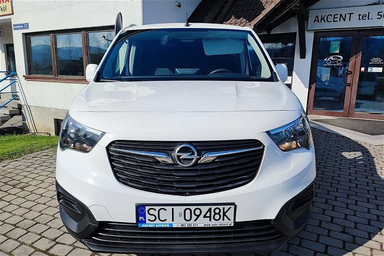 Opel Combo niski przebieg + klimatyzacja zdjęcie 2
