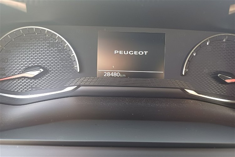 Peugeot 208 1.2 PureTech Allure 100 KM Nawigacja zdjęcie 9