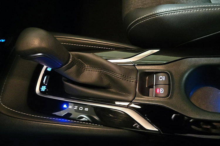 Toyota Corolla TS 1.8 HSD 122KM COMFORT STYLE TECH, salon Polska, gwarancja, FV23% zdjęcie 17