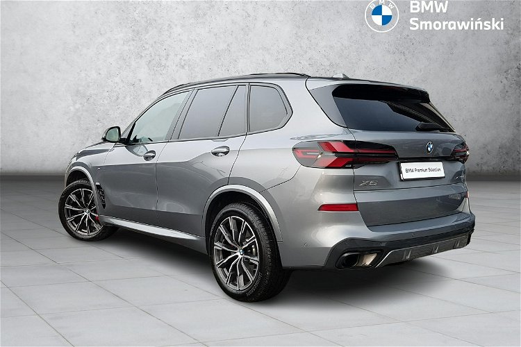 X5 SalonPolska/BMW Smorawiński/nowy model 2023/30d-lakier-indyvidual zdjęcie 3
