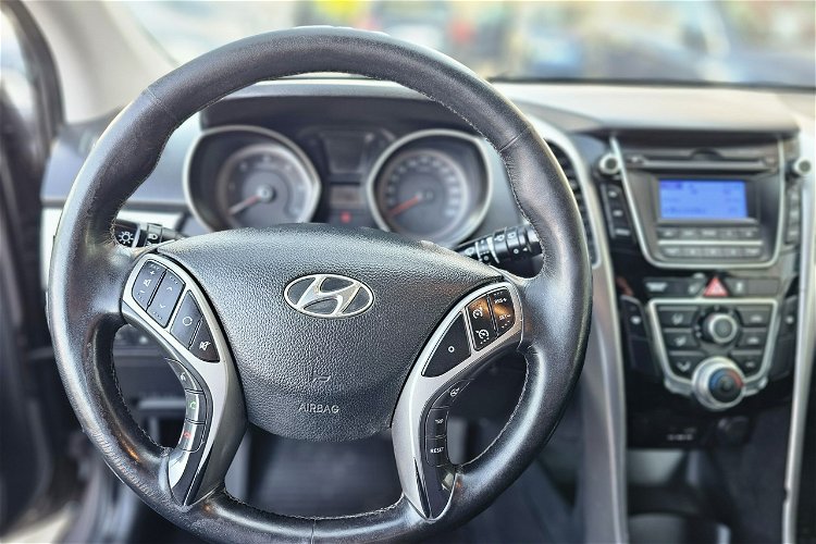 Hyundai i30 dvd, grzana kierownica, model 2014, zdjęcie 20