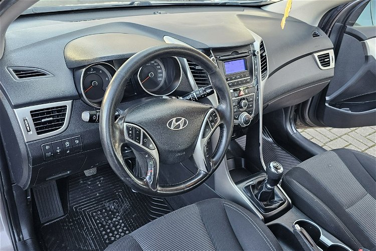 Hyundai i30 dvd, grzana kierownica, model 2014, zdjęcie 24