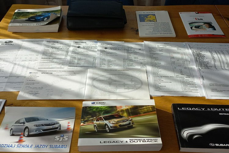 Subaru OUTBACK Salon PL 4x4 3.6 V 260KM Bezwypadkowy Full Opcja Biała Perła zdjęcie 27