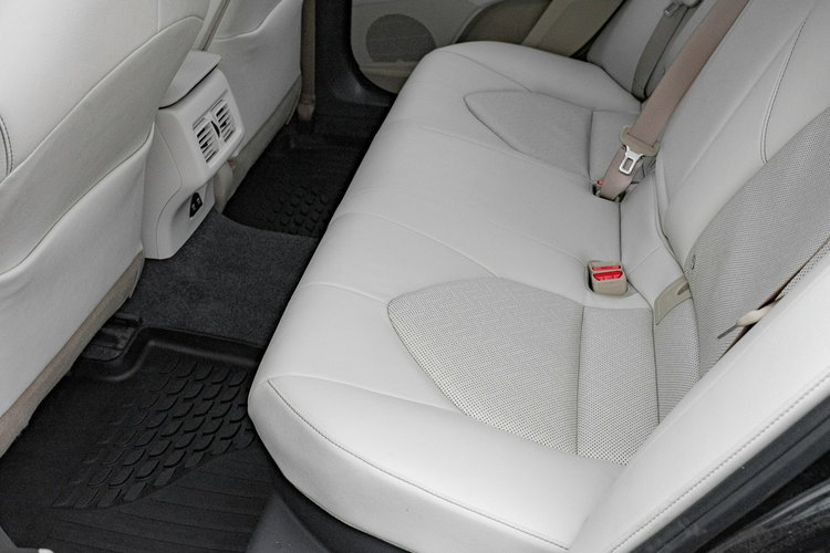 Toyota Camry 2.5 Hybrid Executive CVT Podgrz.f Elektr.f K.cofania Salon PL VAT 23% zdjęcie 27