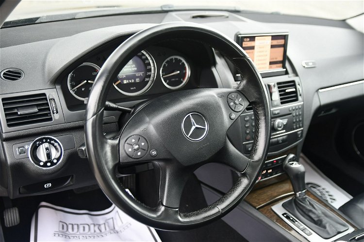 Mercedes C 320 3.0d Skóry, Navi, Klimatr 2 str, Automat, Elegance.Serwis zdjęcie 18