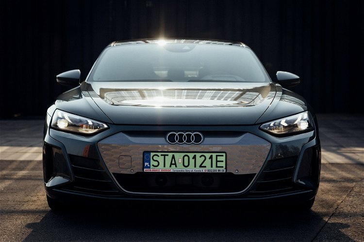 Audi e-tron GT VAT 23% Design-pakiet Quattro Panorama Matrix-LED Bang&Olufsen zdjęcie 10