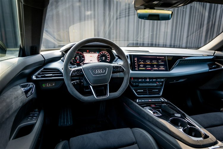 Audi e-tron GT VAT 23% Design-pakiet Quattro Panorama Matrix-LED Bang&Olufsen zdjęcie 20