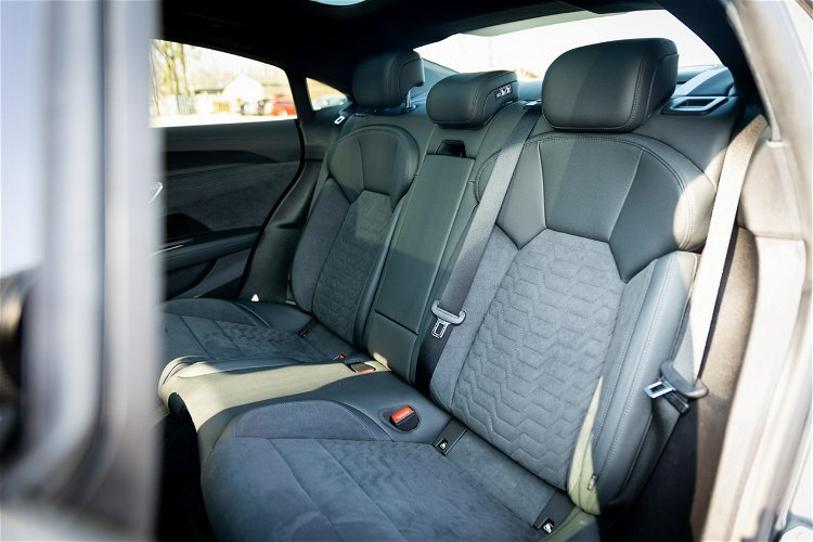 Audi e-tron GT VAT 23% Design-pakiet Quattro Panorama Matrix-LED Bang&Olufsen zdjęcie 9