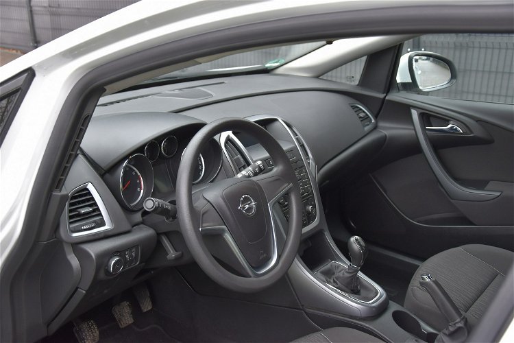 Opel Astra 1.6 Benzyna*Serwisowany*Gwarancja*Bogate Wyposażenie*Zadbane* zdjęcie 8