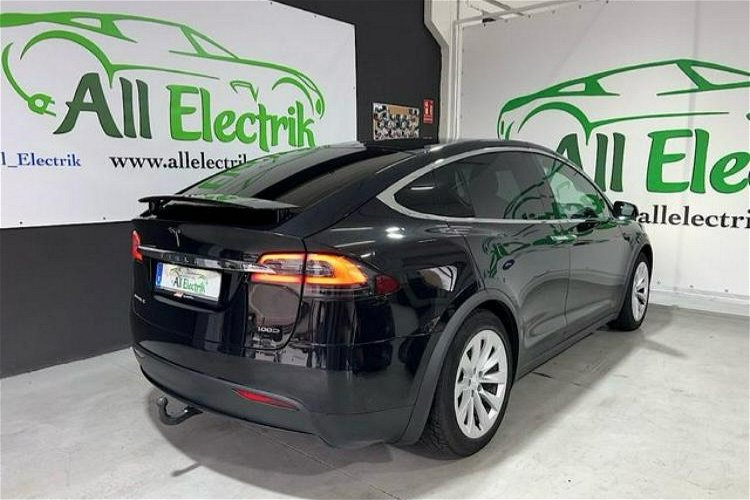 Tesla Model X Bardzo zadbana - bezwypadkowa zdjęcie 5
