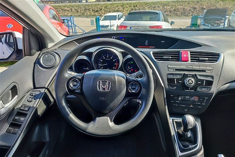 Honda Civic Tourer Comfort, 1.8 Ltr. - 104 kW i-VTEC + biała perła zdjęcie 17
