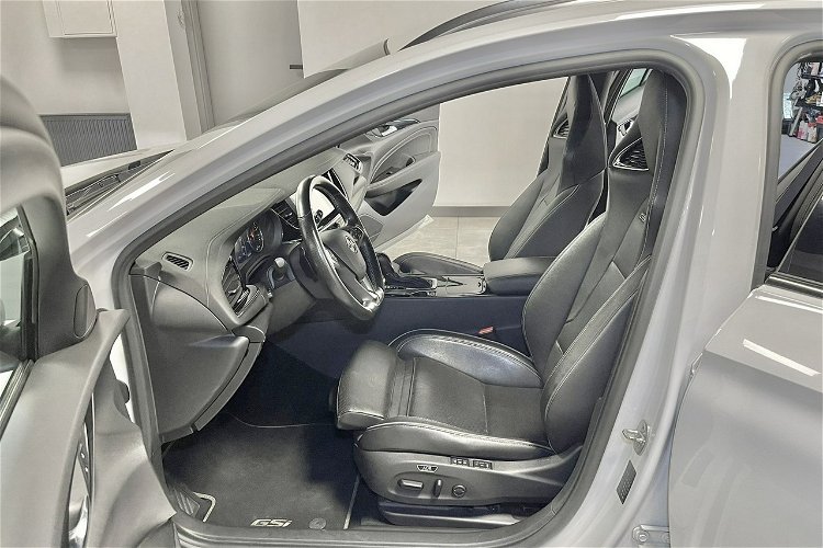 Opel Insignia 2.0 GSi 260KM 4x4 Vadery AGR HeadUp ILS Virtual alu 20 F- VAT23% zdjęcie 14