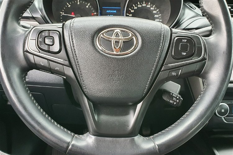 Toyota Avensis 1.6 D4D # 112KM # Navi # Super Stan # Biała # Sedan # MOŻLIWA ZAMIANA zdjęcie 20