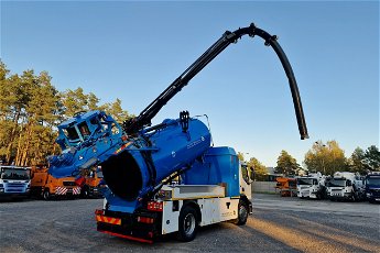 Renault WUKO RIVARD do zbierania odpadów płynnych separatorów WUKO asenizacyjny separator beczka odpady czyszczenie kanalizacja