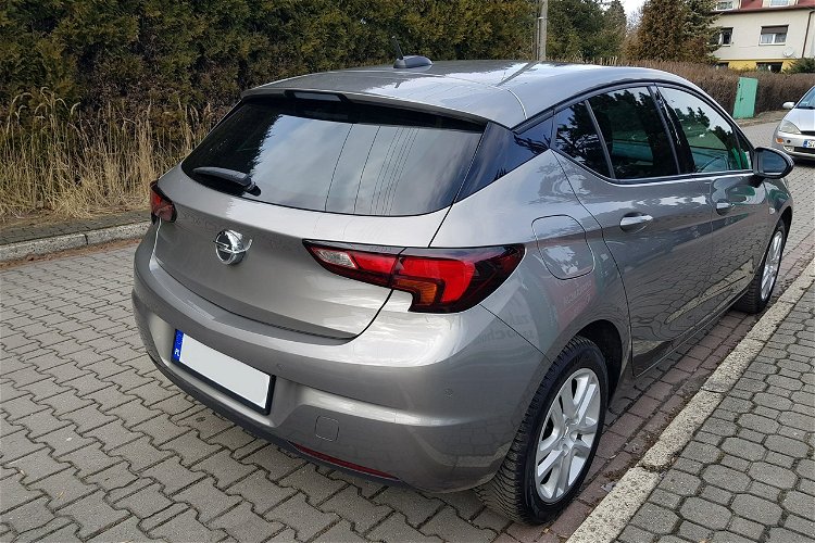 Opel Astra Klimatronic / Podgrzewane fotele / Tempomat zdjęcie 4