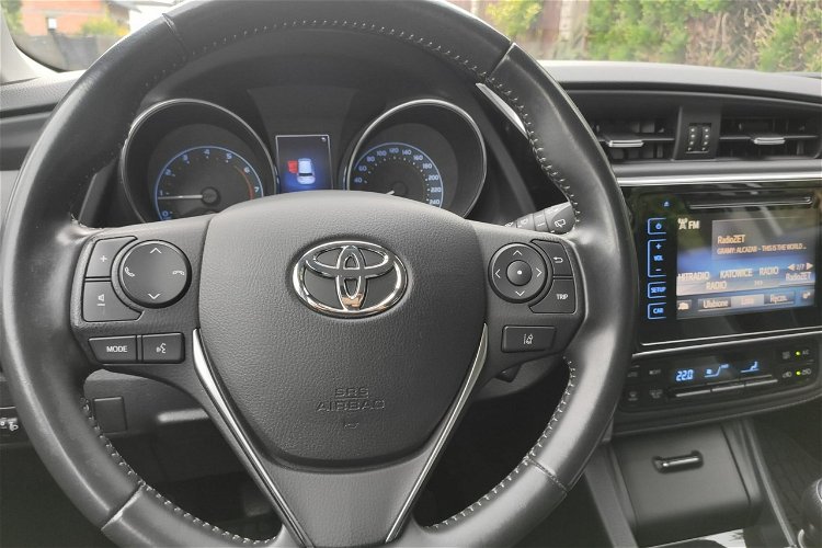 Toyota Auris Serwisowany / Klimatronic / Tempomat / Kamera parkowania zdjęcie 6