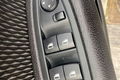 samochód osobowy BMW zdjęcie 16