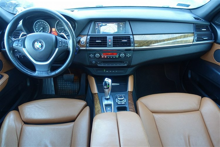 X6 BMW X6 4.0D - 306 KM / Szyberdach / TV / HUD / Podgrzewana kierownica zdjęcie 14