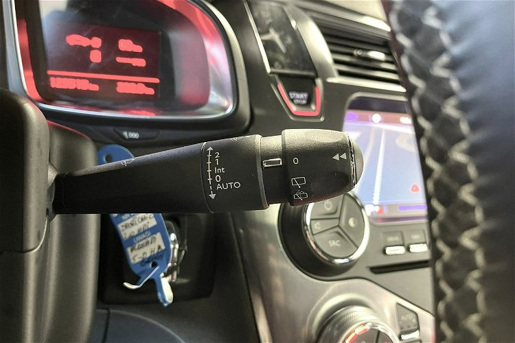 Citroen DS5 2.0 Blue-HDi SPORTCHIC Full LED Skóry Masaże Navi Klimatroni Z Niemiec zdjęcie 24