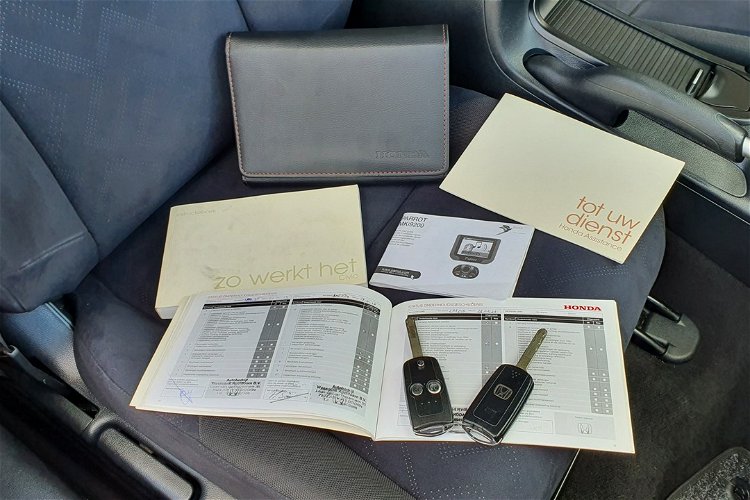Honda Civic 2.2 iDTEC 150KM # Climatronic # Kamera # Welur # Serwis do Końca !!! zdjęcie 27