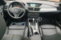 samochód osobowy BMW zdjęcie 24