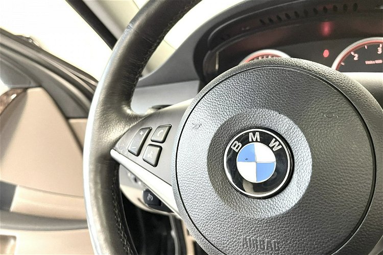 BMW 530 3.0d 231KM XDrive Sport Skóry BiXenon Navi Professional Alu Z Niemiec zdjęcie 21