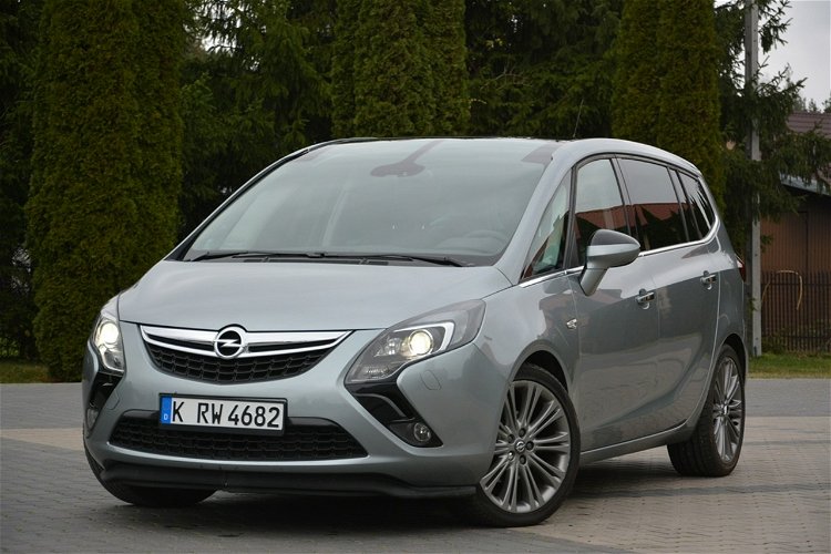 Opel Zafira 1.4T(140KM) bi-Xenon Ledy _Panorama z Niemiec 7-foteli zdjęcie 2