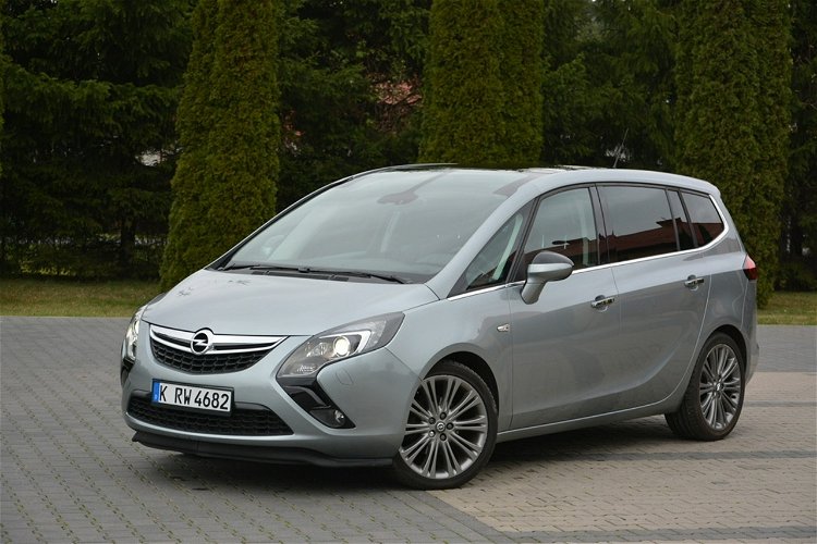 Opel Zafira 1.4T(140KM) bi-Xenon Ledy _Panorama z Niemiec 7-foteli zdjęcie 3