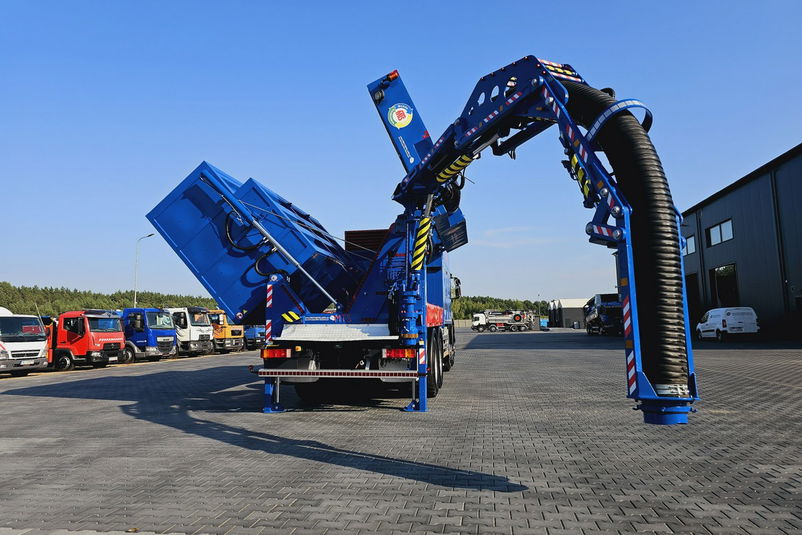 samochód ciężarowy Iveco zdjęcie 1