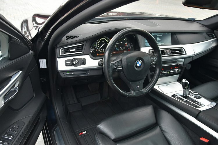 BMW 740 740d xDrive 306KM 2011r. Mpakiet Headup BiX Kamera Masaże alu r20 zdjęcie 14