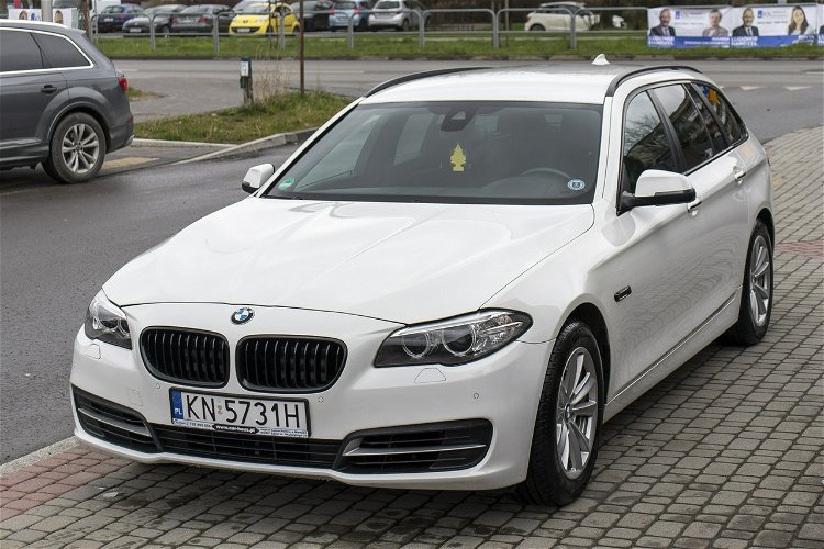 BMW 520 2.0_Diesel_190KM_236 tyś. km_FV23%_zarejestrowany zdjęcie 4