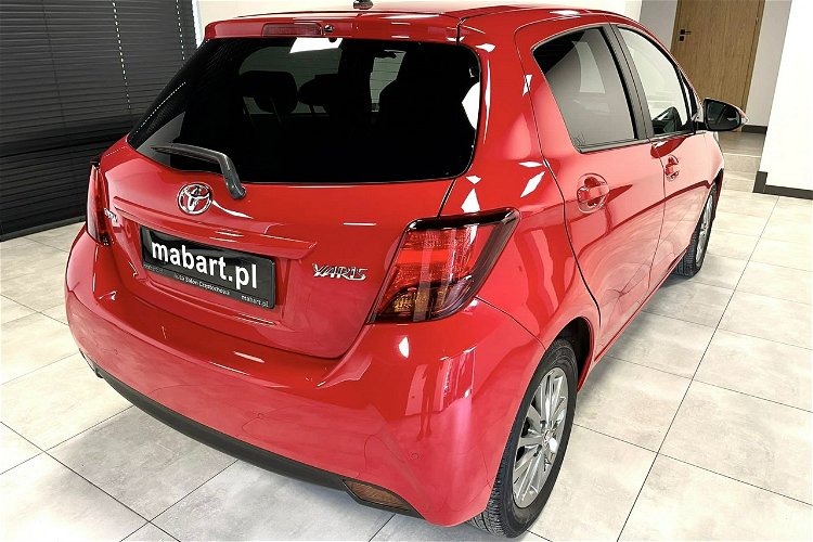 Toyota Yaris 1.33 99KM Face Lift Premium Klima Alu Kamera tyl 1Wł SALON PL 55.000km zdjęcie 4
