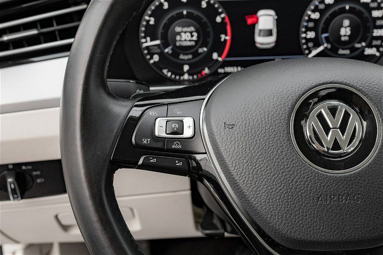 Volkswagen Passat 1.8 TSI BMT Comfortline DSG 3 stref klima Cz.cof Salon PL VAT 23% zdjęcie 20