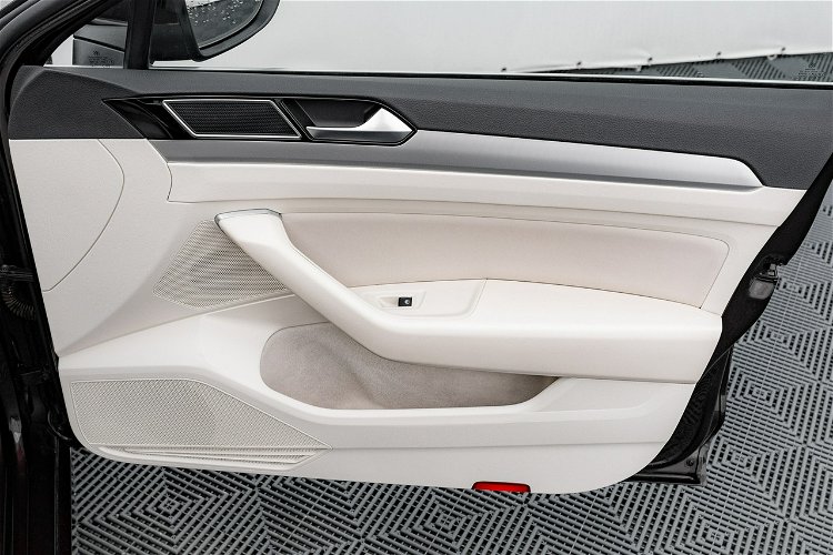 Volkswagen Passat 1.8 TSI BMT Comfortline DSG 3 stref klima Cz.cof Salon PL VAT 23% zdjęcie 34