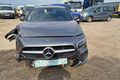 samochód osobowy Mercedes zdjęcie 13