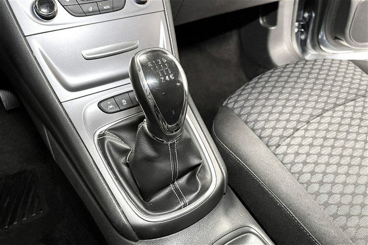 Opel Astra 1.6CDTi 110KM EDITION COSMO Klimatronic NAVI Asystenty Led FAKTURA VAT zdjęcie 14
