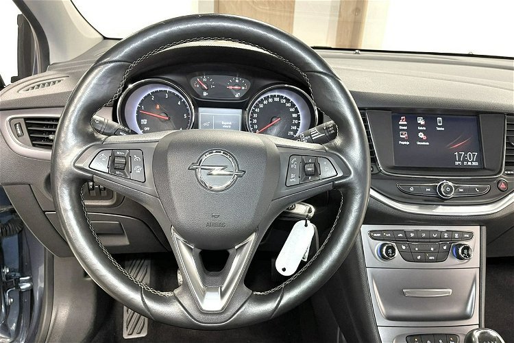 Opel Astra 1.6CDTi 110KM EDITION COSMO Klimatronic NAVI Asystenty Led FAKTURA VAT zdjęcie 9