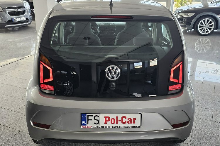 Volkswagen Up klimatronik , podgrzewane fotele , zarejestrowany, zadbany zdjęcie 5