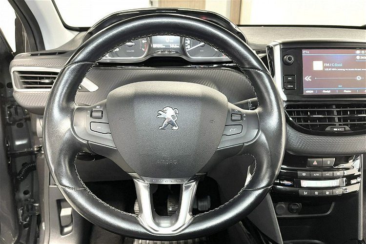 Peugeot 2008 1.2 e-THP ALLURE Face Lift Klimatronic Navi GPS ALU 17 Led Z NIEMIEC zdjęcie 14