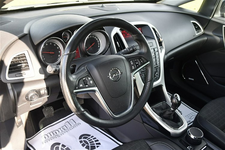 Opel Astra 1.4Turbo GTC, Serwis, Xenon, Pół-Skóry, Tempomat, .GWARANCJA zdjęcie 14