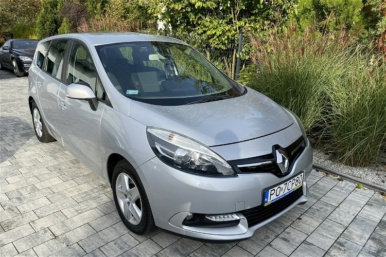 Renault Scenic Bardzo zadbane i bezwypadkowe z oryginalnym przebiegiem !!! zdjęcie 12