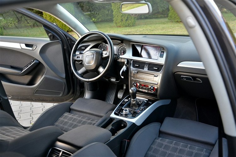 Audi A4 2.0T(180KM)Duża Navi Klimatronic bi-Xenon Ledy 2xparktronic Chrom zdjęcie 19
