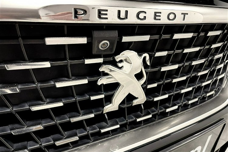 Peugeot 5008 2.0 Blue HDi 180PS GT Navi GPS 7os LED Kamery360 Focal Panorama ALU 19 zdjęcie 8